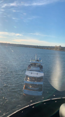 landing-on-yacht