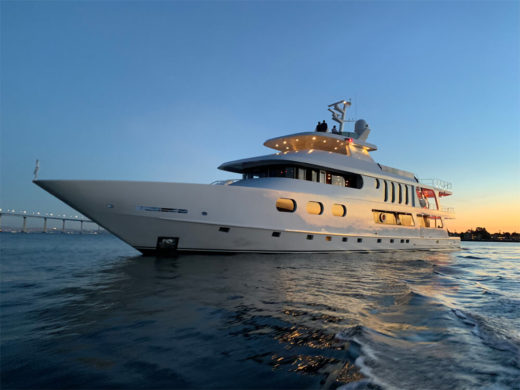 t&c-yacht-party